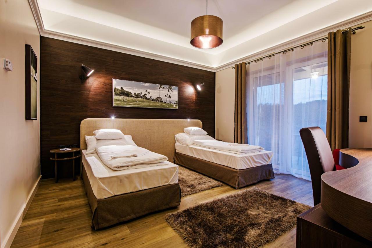 Pannonia Golf & Country Club Bed & Breakfast Alcsutdoboz Dış mekan fotoğraf