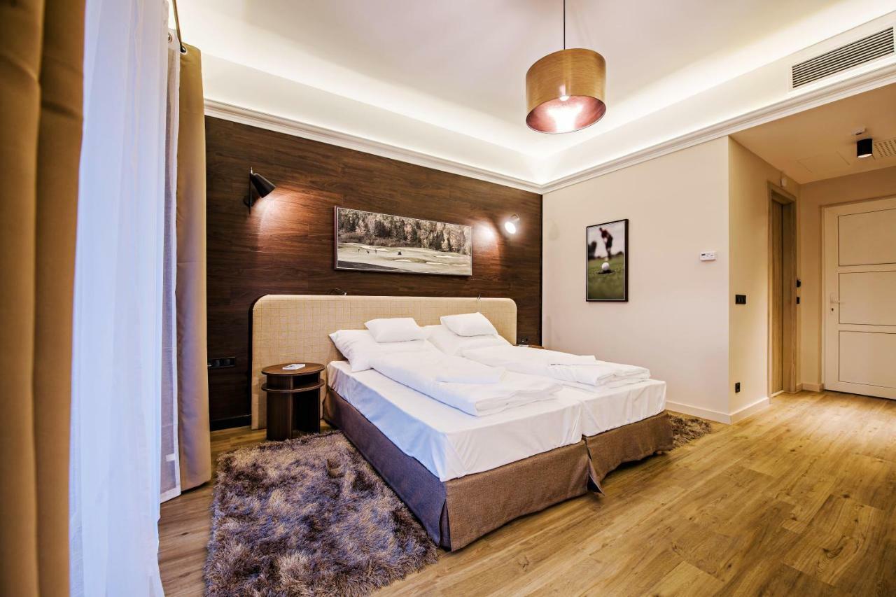 Pannonia Golf & Country Club Bed & Breakfast Alcsutdoboz Dış mekan fotoğraf
